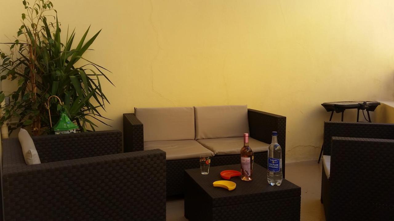 Apartamento Luclem Arlés Exterior foto